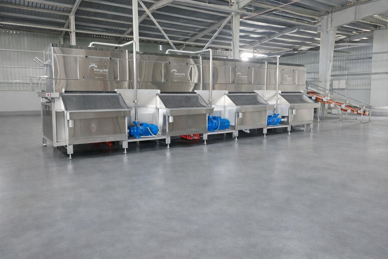Crate Washer